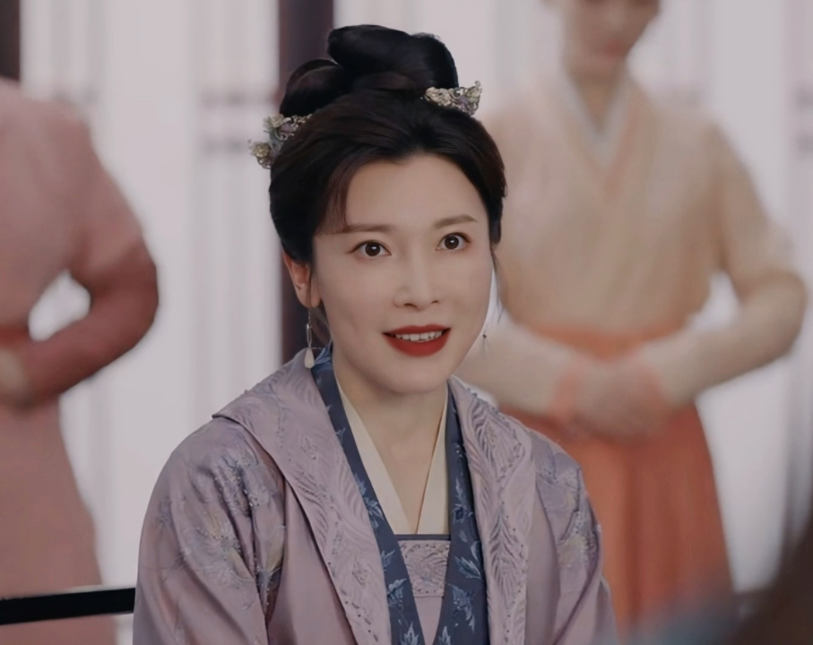 大夫人出身名门,也是个大家知书达理的大家闺秀.