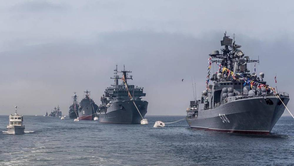 这支舰队的主力就是总部设在巴林的美国海军第五舰队,其目标是打击