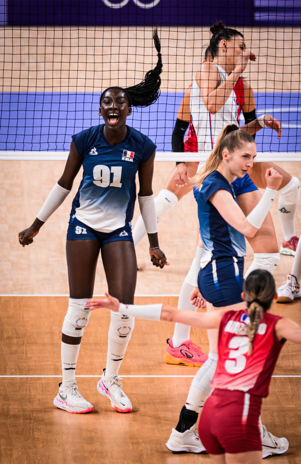 央视cctv5 直播中国女排战法国 如果赢球将几乎提前锁定奥运八强名额