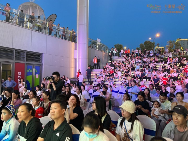 “民生至上”的七彩担当：补社区治理之位，入数字服务之局_腾讯新闻