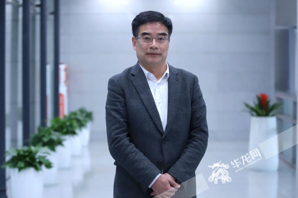 我当全国人大代表这一年李谢华加大再生铝使用让有色金属更绿色