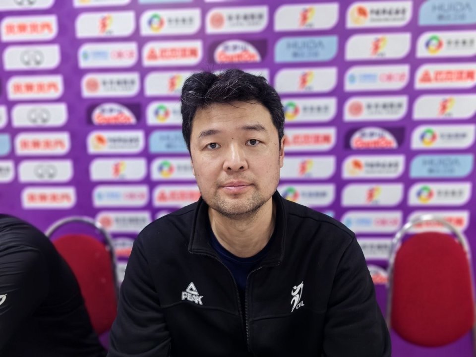 生死战北京男排死里逃生主教练李牧点名表扬唐川航