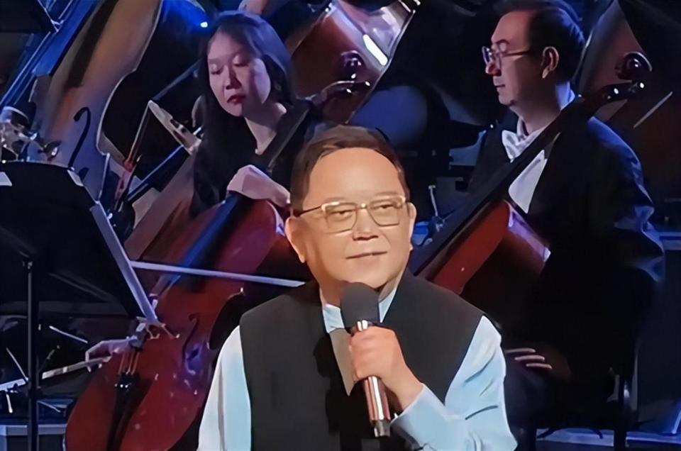 卖掉上亿豪宅、移民美国？77岁演员王刚身上的谣言，不要太离谱_腾讯新闻