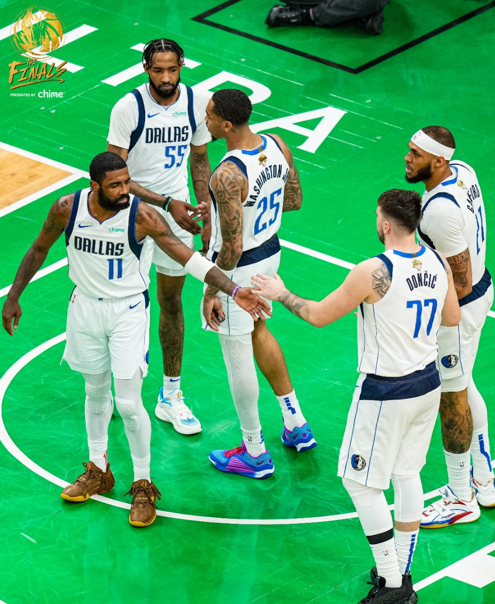 欧文18中7被喷上全美第一热搜:面对绿凯12连败 名嘴直言失望透顶