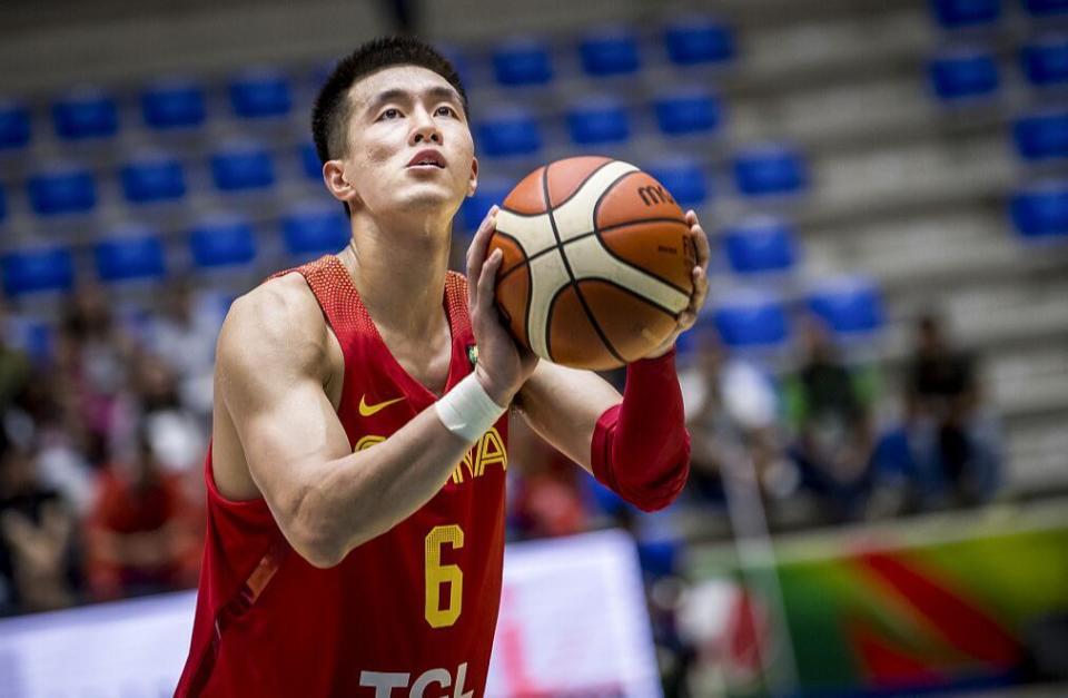 一个夏天无缘国家队!郭艾伦躲过口诛笔伐 可这是他想要的结局吗?-腾讯