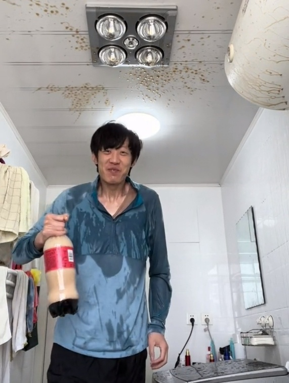 33岁张国伟官宣首秀时间!退役4年仍保持状态,正面回应奖金问题