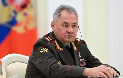 带火了俄罗斯国防部部长绍伊古大将,从一开始丢盔弃甲的"苏梅折返跑"