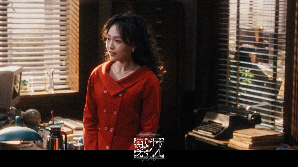 唐嫣强势回归"85花"一线,资源彻底迎飞升,全新妆造风格太惊艳_腾讯