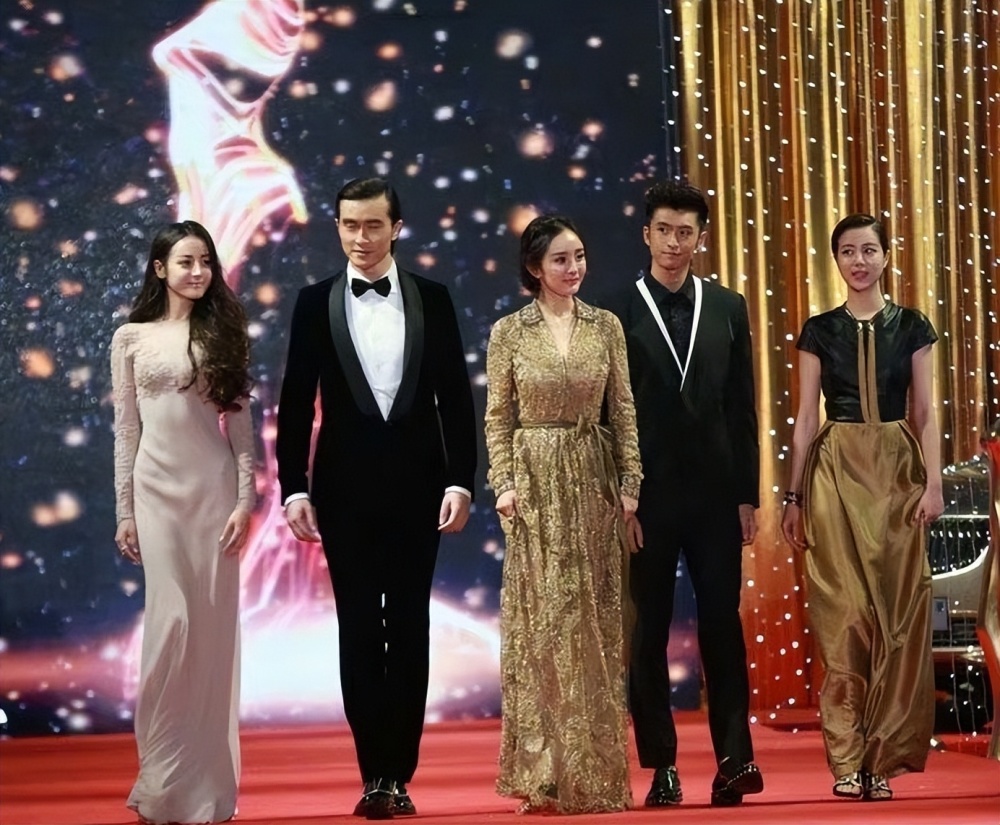 遗憾出局,捧不红,嘉行传媒的演员,把娱圈的真实展现得淋漓尽致_腾讯