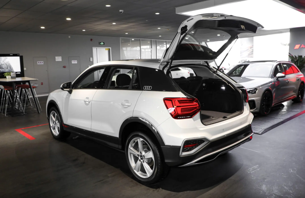 "扮虎吃猪",新款奥迪全球suv 1.5t汽油,14多万拿下