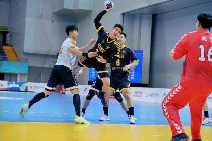 江苏男子手球队，五连冠！