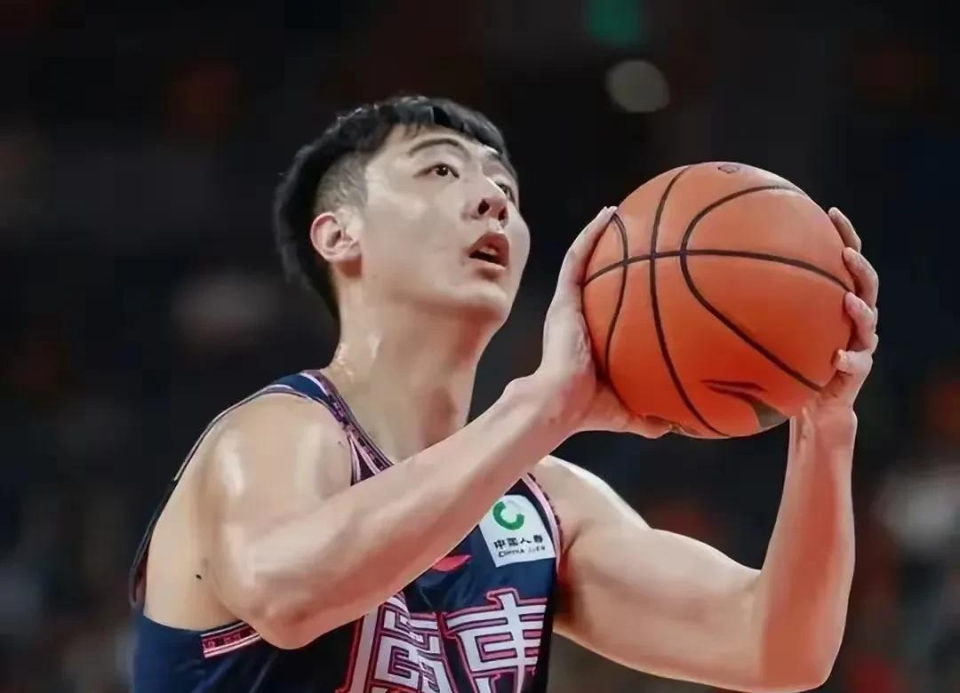 杜锋内线告急！广东2.13米中锋张明池离队 22岁退役原因终被披露