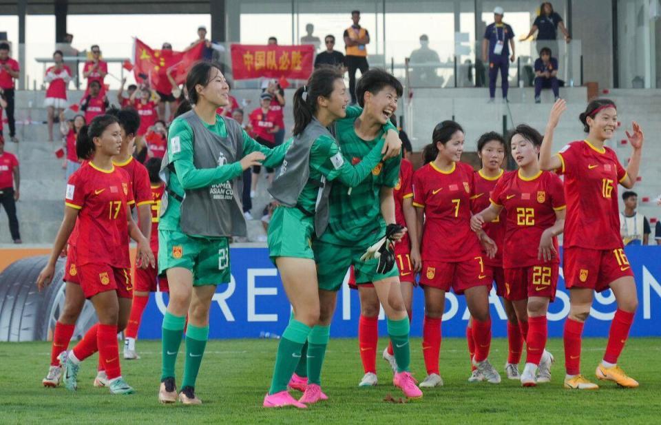1-0!女足亚洲杯大结局:朝鲜0失球夺冠,中国队3连败仅第4