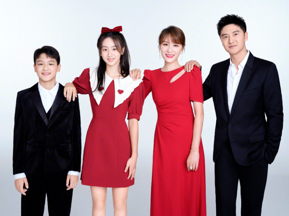 田亮晒父子日常,12岁小亮仔身高蹿好快,已超过171的爸爸_腾讯新闻