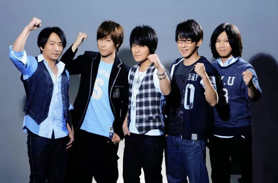 五月天主唱阿信发声!