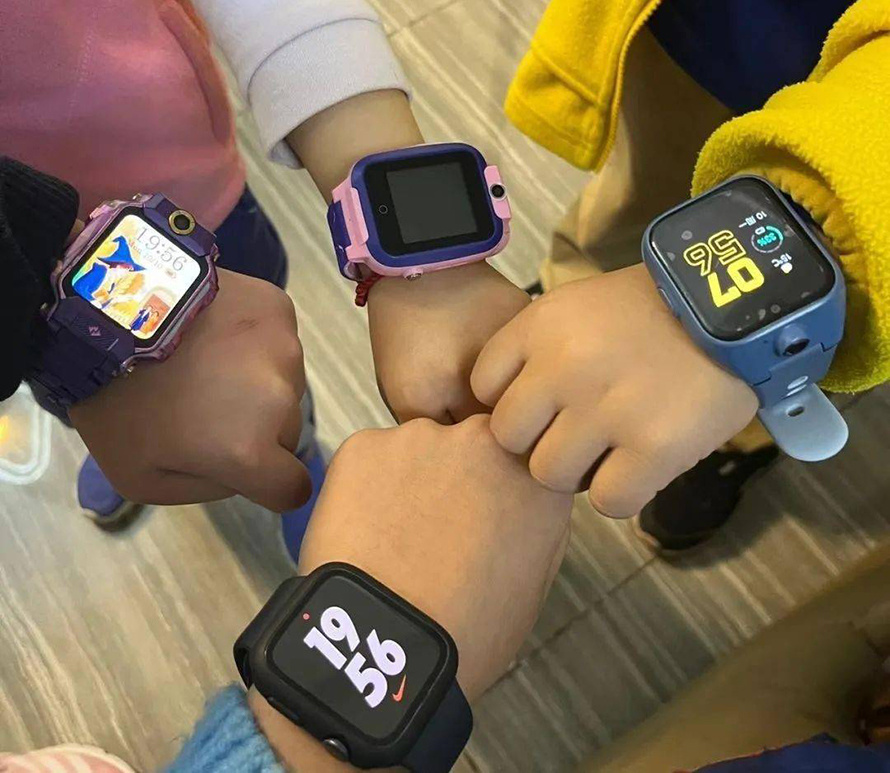 小天才手表的封神之路:看似整活,实为绝活