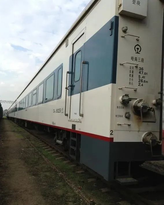 记t12/13次列车南下路程