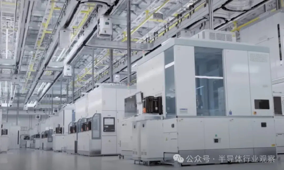 盈新发展(000620)涨停深度分析：半导体转型与行业周期共振效应