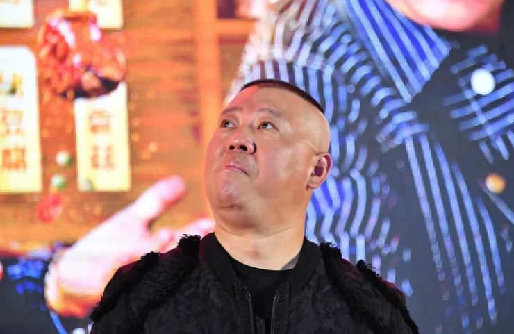 太过分了！杨志刚忌日前一天，德云社发布《相声演义》暗讽_腾讯新闻