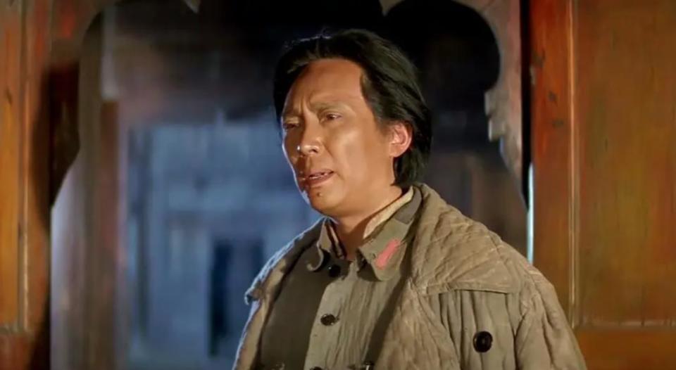 是的,关于这点,我跟大家的观点大致一样,现在的唐国强的确形态上跟