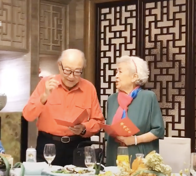 国家一级演员张目去世，一周前还与妻子谢芳露面演唱，好友透露去世细节_腾讯新闻