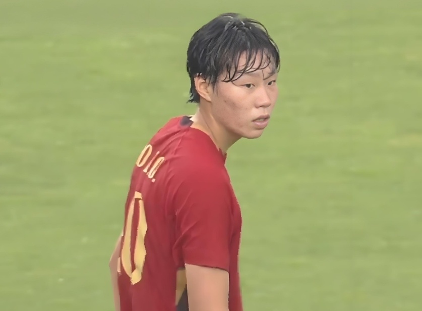 4-2！中国女足险遭省队爆冷，邵子钦梅开二度救主，首胜难掩低迷