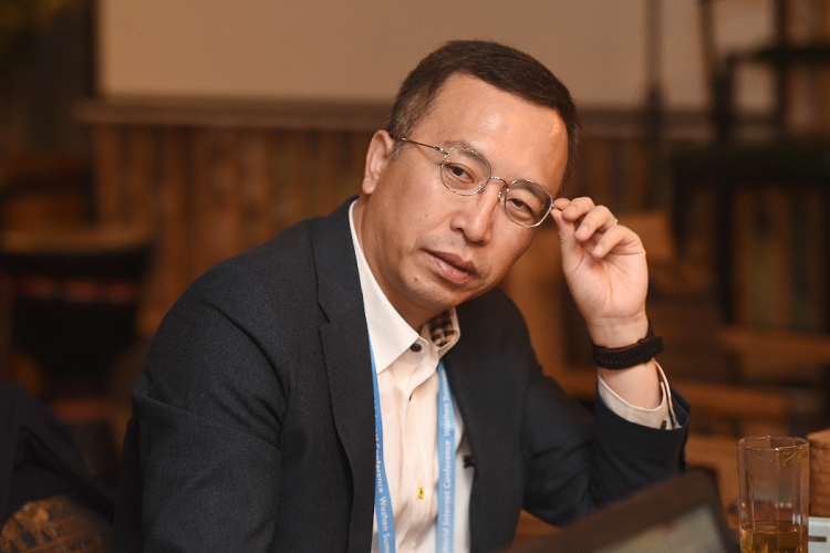 荣耀赵明回应,为什么不抢高通骁龙8 gen 3首发?