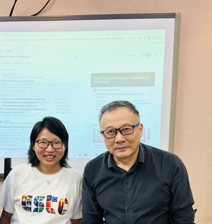 室现场讨论,并与王一教授,妈咪说周哲老师等通过腾讯会议连线一起讨