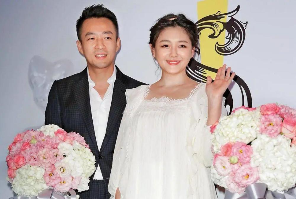 新闻八卦圈界娱乐大佬是谁_娱乐圈八卦界新闻_娱乐八卦新闻的节目