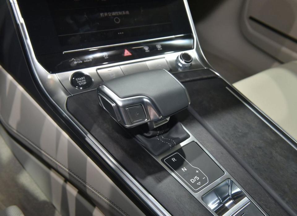 奥迪a6l的网络声量越来越低,但销量却是bba里最高的