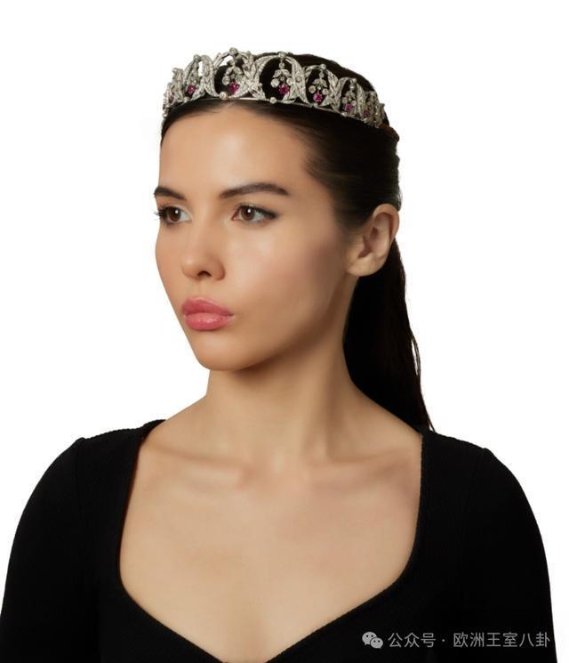 拍卖会什么值得买:有体量有造型的王冠只要3万?_腾讯新闻