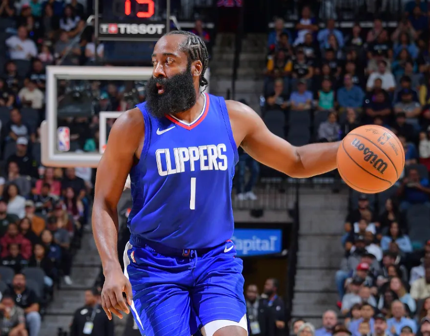 哈登13分10助,快船25分大胜!卡椒合砍49分,文班亚马遭滑铁卢-腾讯新闻