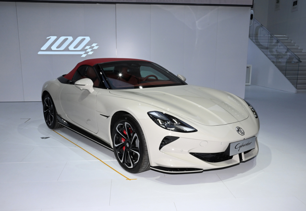 粤港澳车展:名爵敞篷跑车再亮相,销量一般,价格应该低调点