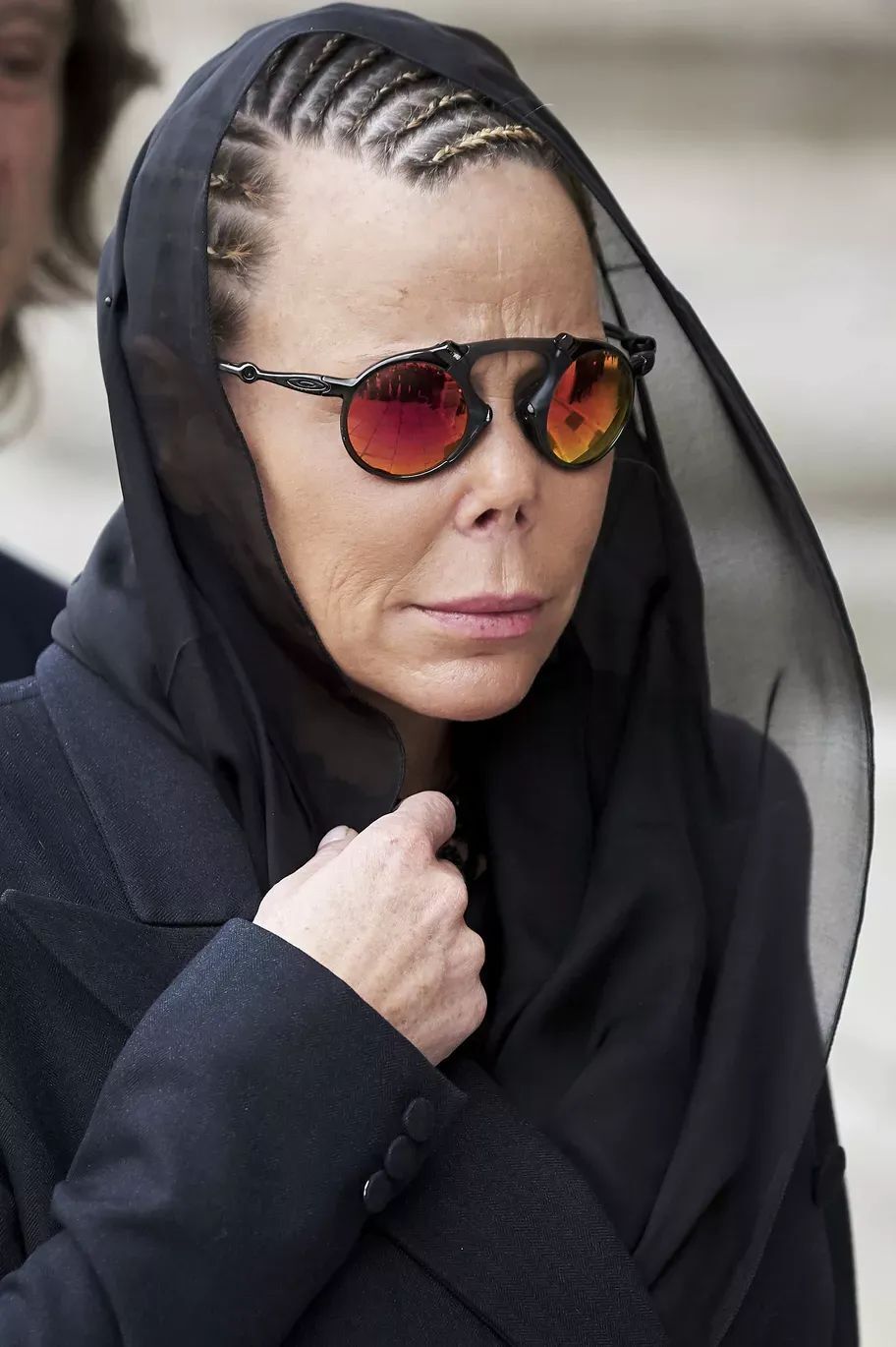 保加利亚末代公主现身!消失四年,昔日精灵已成金刚芭比!肌肉比头大