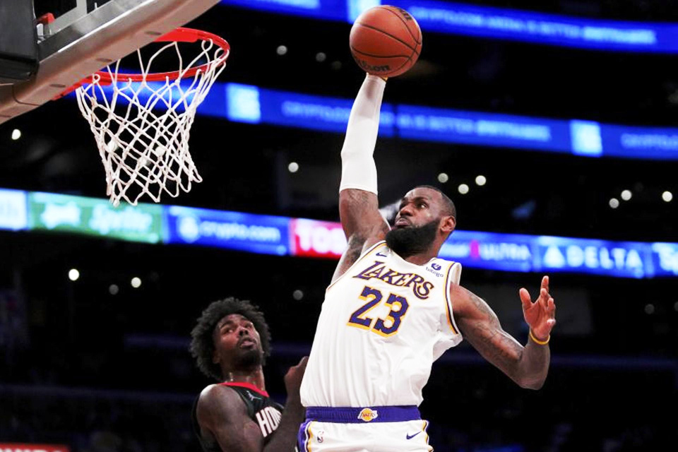 多谢利拉德助湖人再组三巨头这下即战力可就不输掘金了