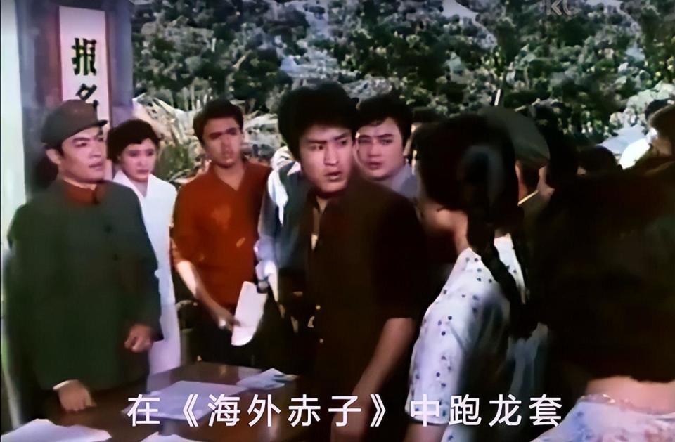 1978年珠影厂招收年轻演员,年仅17岁的陈锐幸运入选.