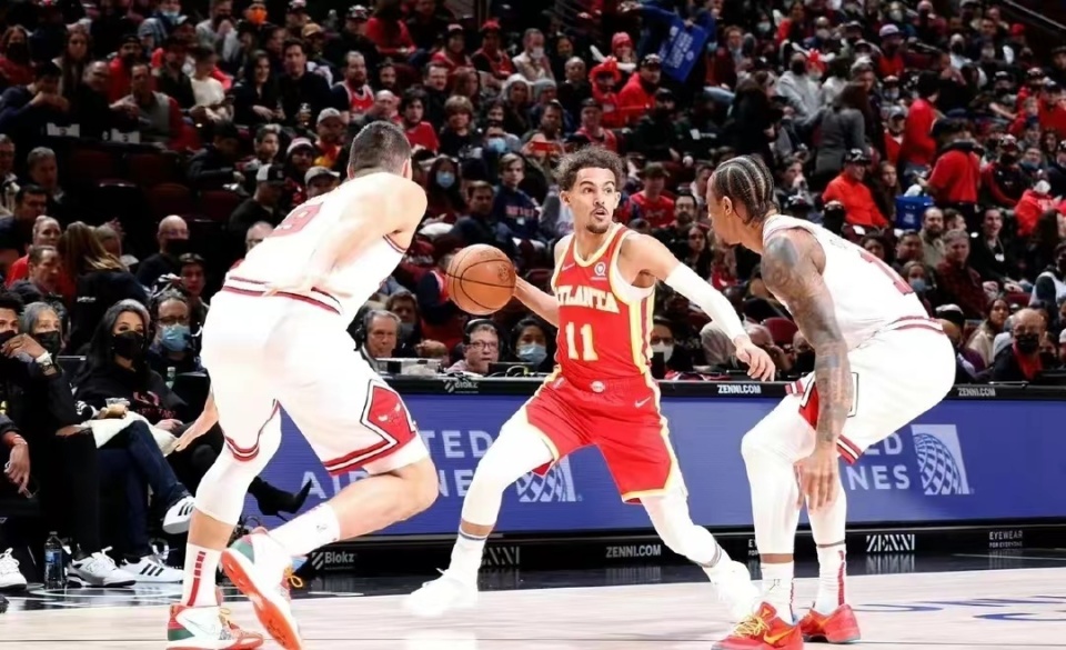 而两队之间排名可能还会发生变化,因为第十的老鹰仅落后公牛1个胜场差