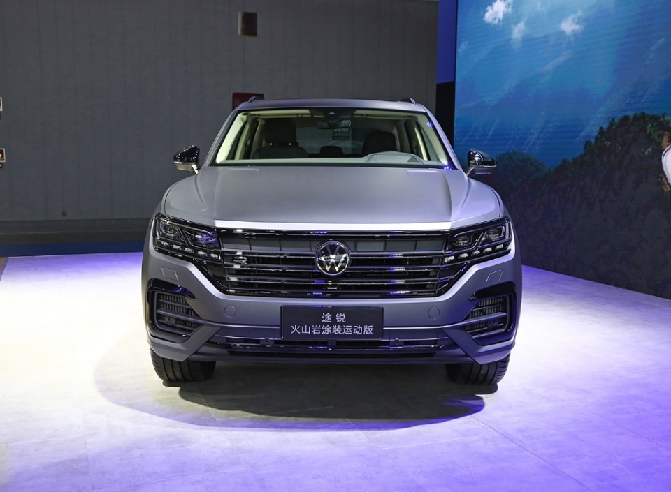 标配全时四驱的大众途锐该咋选?购车手册请收好