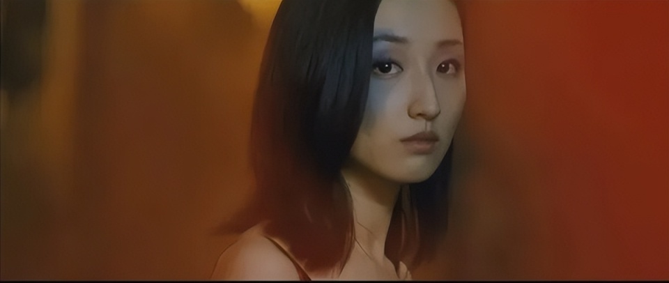 意想不到女星柯佳嬿当街借钱曾搭档阮经天出演电影艋舺