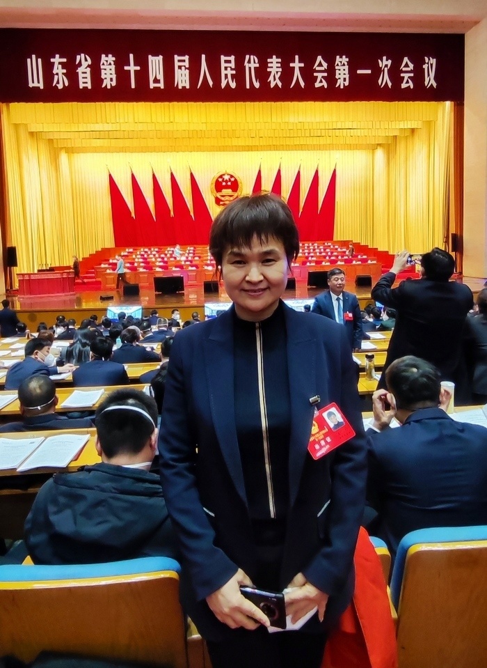 山东省人大代表冯连珍:攻克"卡脖子"技术,由国产替代转向"国产创造"