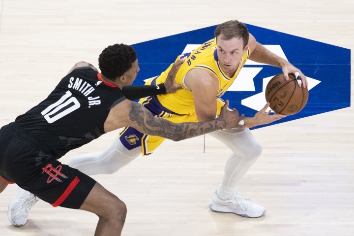 老詹創歷史第一，湖人開門紅獲5大喜訊！奇兵轟27分證2換1賺翻了 - 