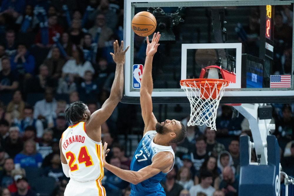 勇士109-114不敌鹈鹕,德雷蒙德-格林全场没有出手,得到0分12篮板11