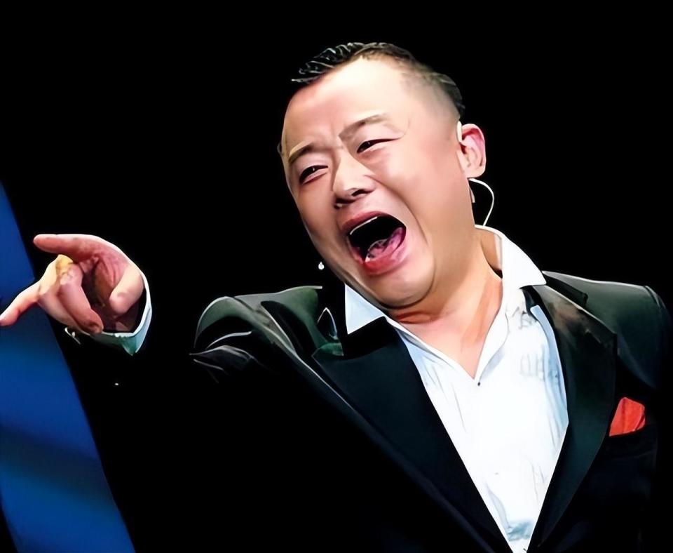 从"红遍全国"到后来"逃窜美国",周立波最终获得了应有的下场_腾讯新闻