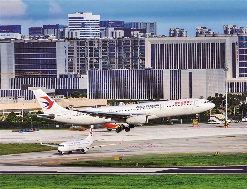 中国东航与厦门市签署战略合作框架协议