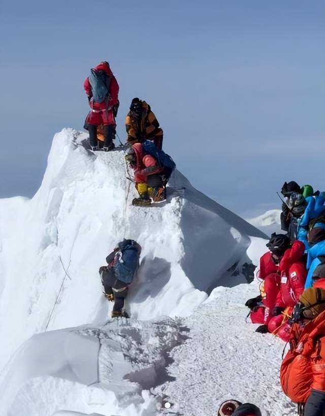 莫让珠穆朗玛峰成为夺命峰,若不进行控制恐导致更多山