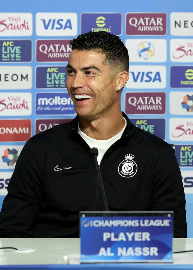 c罗以进球庆祝生涯里程碑,更有特别版的庆祝动作