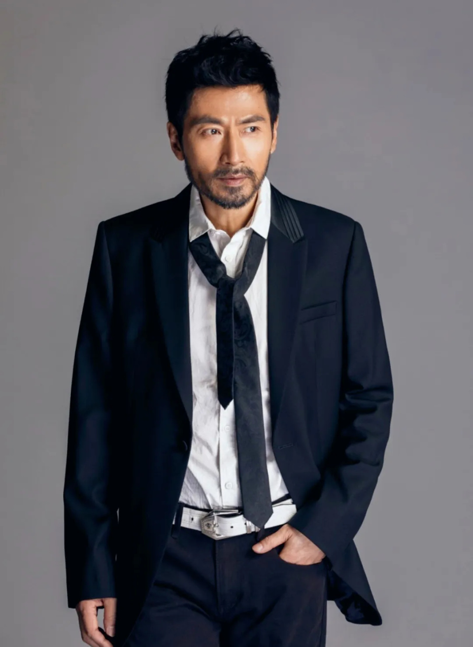 《追风者》陆剑民:追到歌星胡月后成了宠妻狂魔,女儿也成高材生