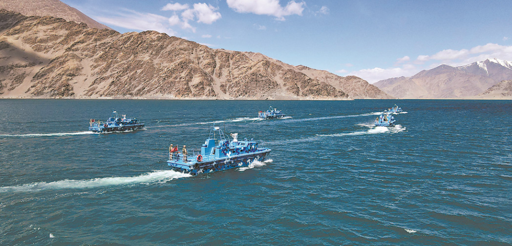 928d型艇编队巡逻班公湖不仅如此,不论是928c型还是928d型,均可跑出38