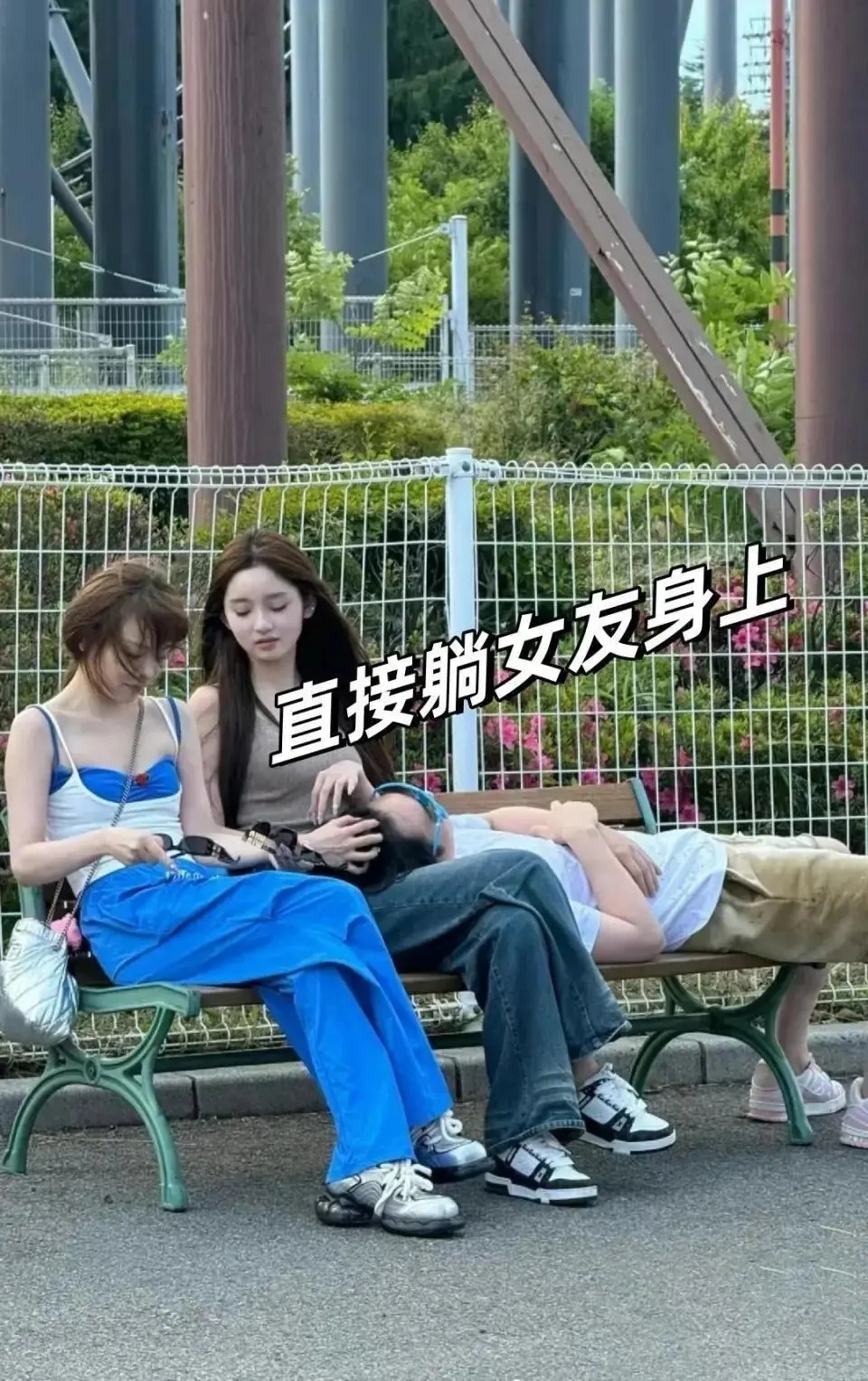 与王思聪认识5年，恋爱不到半年就分手？21岁网红懒懒回应了_腾讯新闻