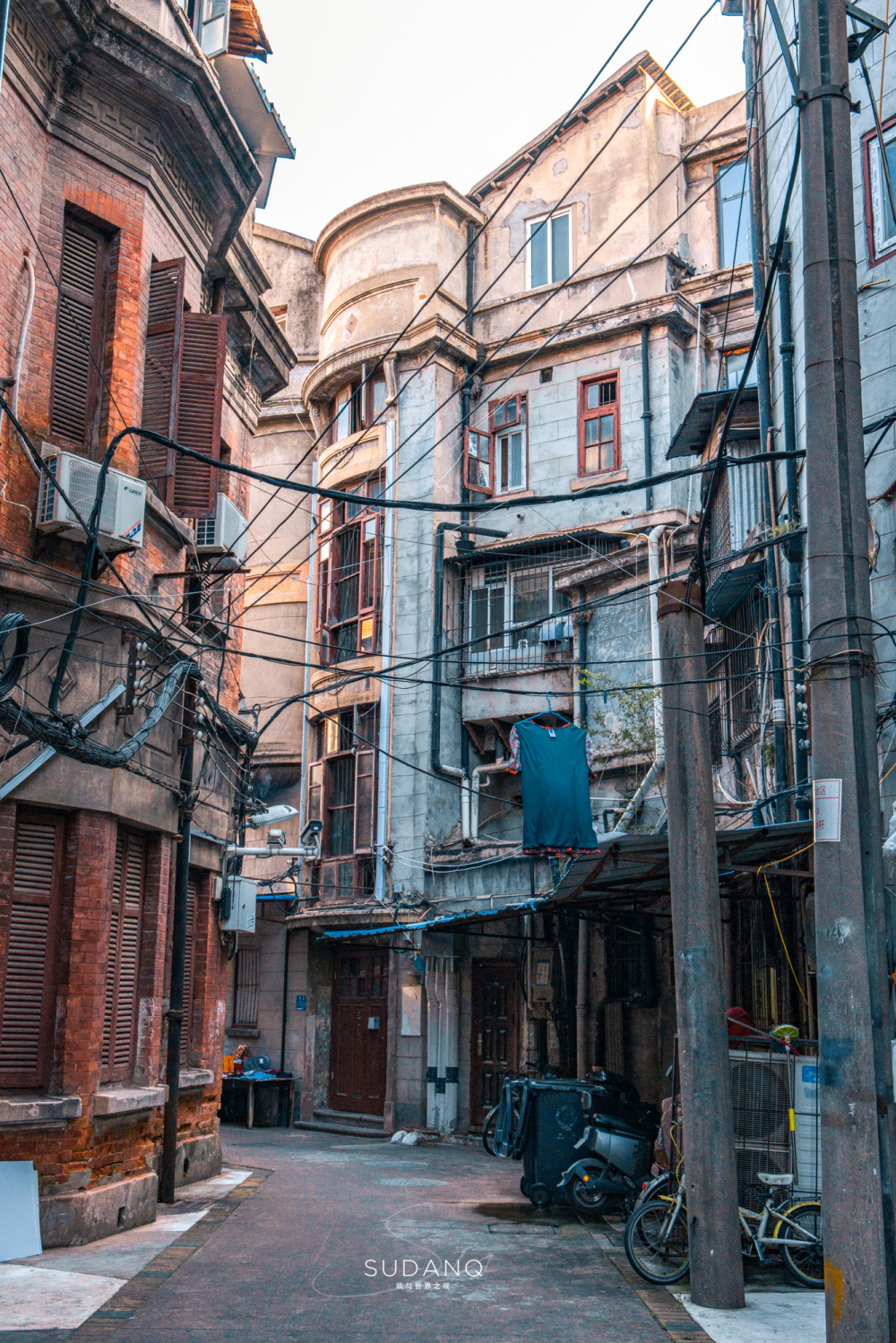 实拍汉口里份建筑这条不足百米的巷子怕是很多武汉人都不知道